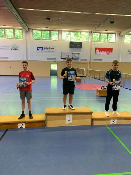 2022-05-14-Siegerlandmeisterschaften-U9-U19-Wenden-Jungeneinzel-U15-Louis-Gubsch