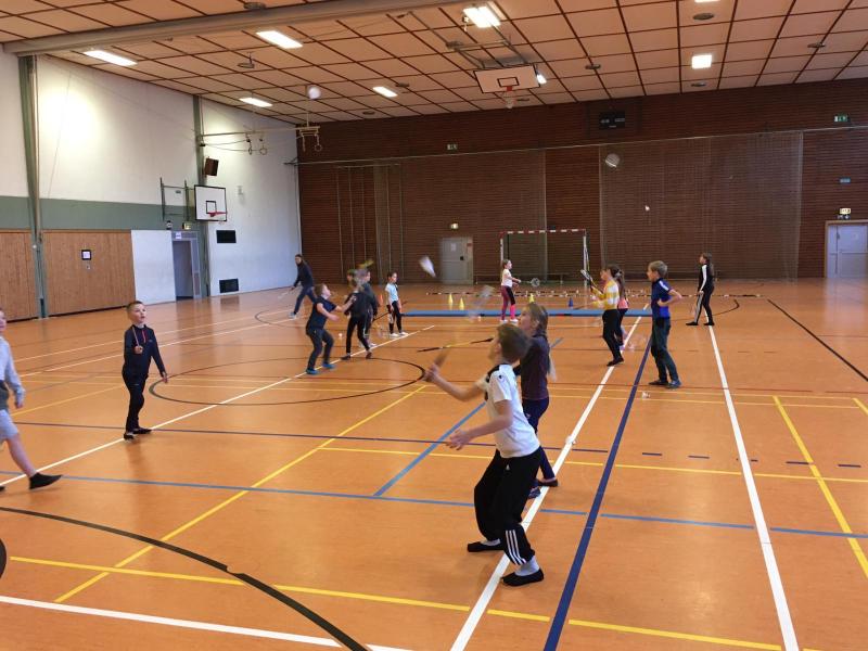 2022-12-16-Badminton-Schulsichtung-Grundschule-Manderbach-4