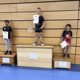 2023-06-17-Siegerlandmeisterschaften-Siegerehrung-Einzel-U9-1.-Johann-Becker