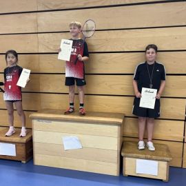 2023-06-17-Siegerlandmeisterschaften-Siegerehrung-U11-3.-Lasse-Becker