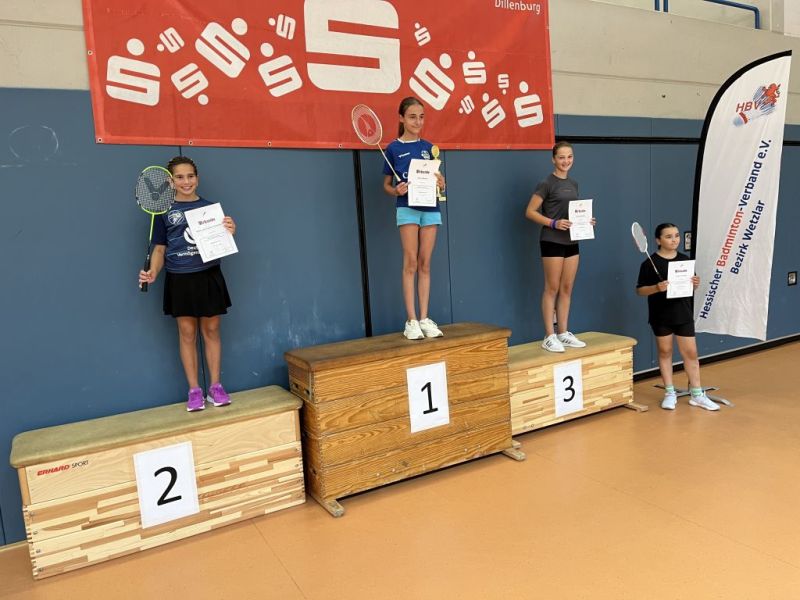 2024-09-07-Badminton-Bezirksmeisterschaften-Dillenburg-Siegerehrung-ME-U13