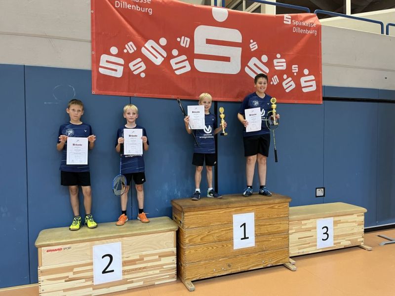 2024-09-08-Badminton-Bezirksmeisterschaften-Dillenburg-Siegerehrung-JD-U13