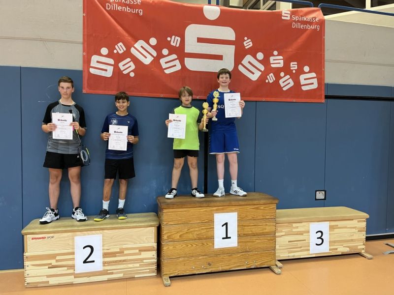 2024-09-08-Badminton-Bezirksmeisterschaften-Dillenburg-Siegerehrung-JD-U15