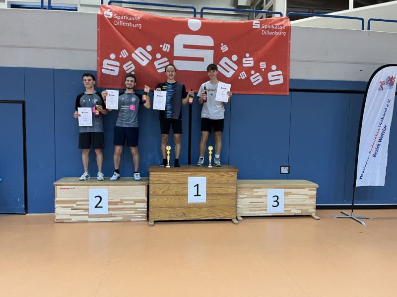 2024-09-08-Badminton-Bezirksmeisterschaften-Dillenburg-Siegerehrung-JD-U19