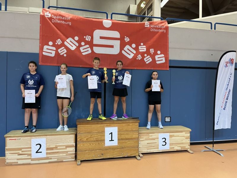 2024-09-08-Badminton-Bezirksmeisterschaften-Dillenburg-Siegerehrung-Mixed-U13