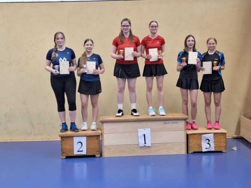 2025-05-18-Siegerlandmeisterschaften-Wenden-Maedchendoppel-U17-Amelie-Zwick-Olivia-Gabel-Platz-2
